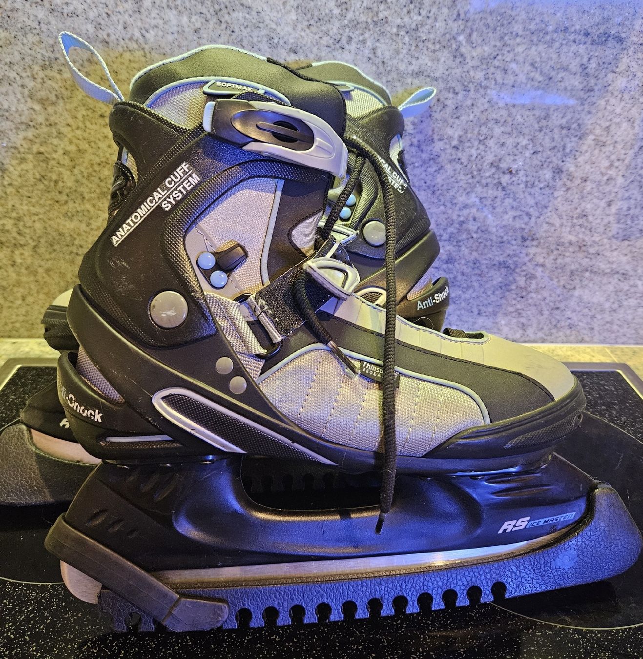 Pattini da ghiaccio: Schlittschuhe Gr. 40 - RS Ice Master – Nuovo (secondo la descrizione) da Unterkulm venduto da Beljasch 2