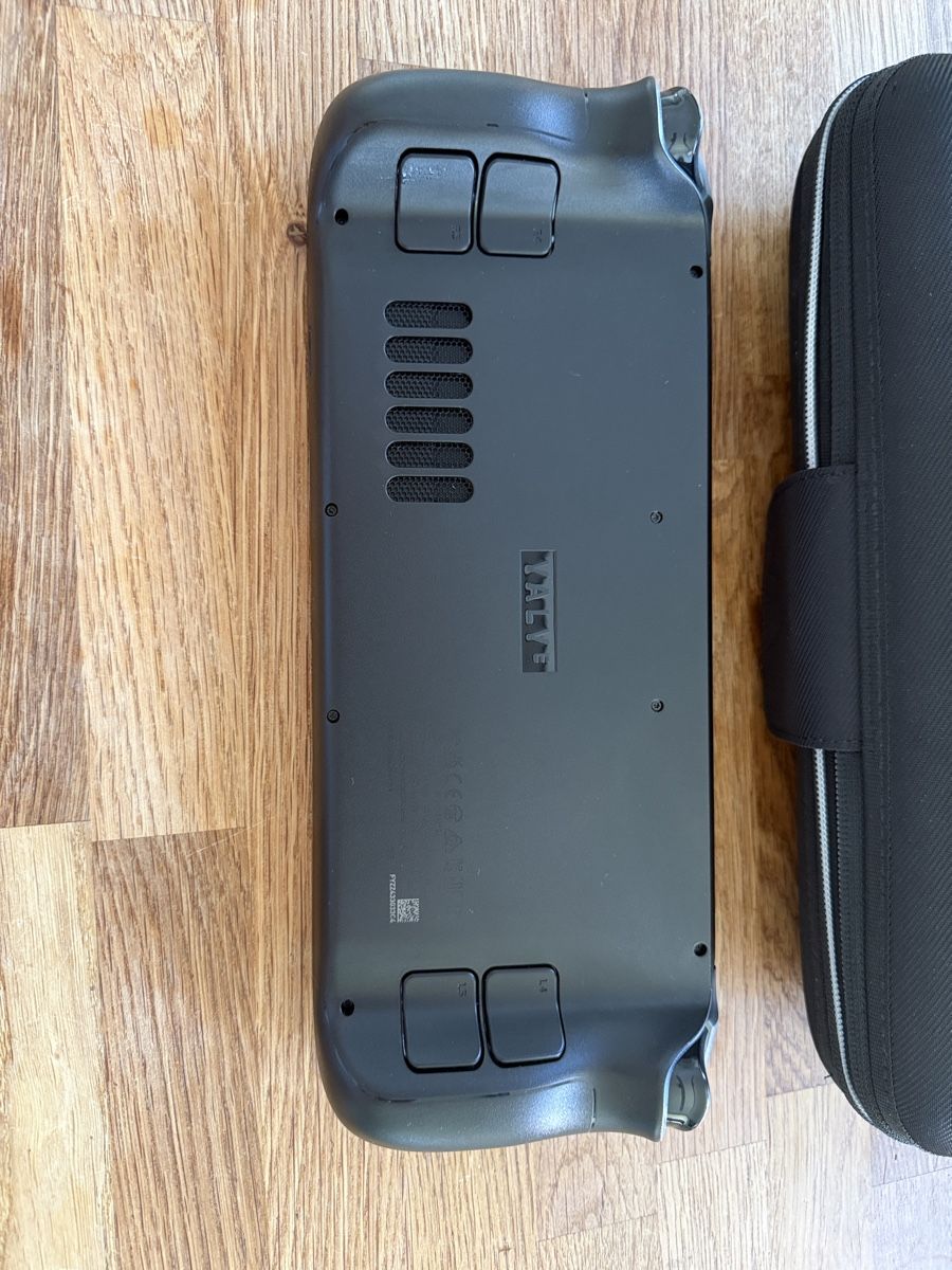Valve Consoles: Valve Steam Deck OLED 1TB, perfekter Zustand – D'occasion à Tagelswangen par TGA_Gasser 2