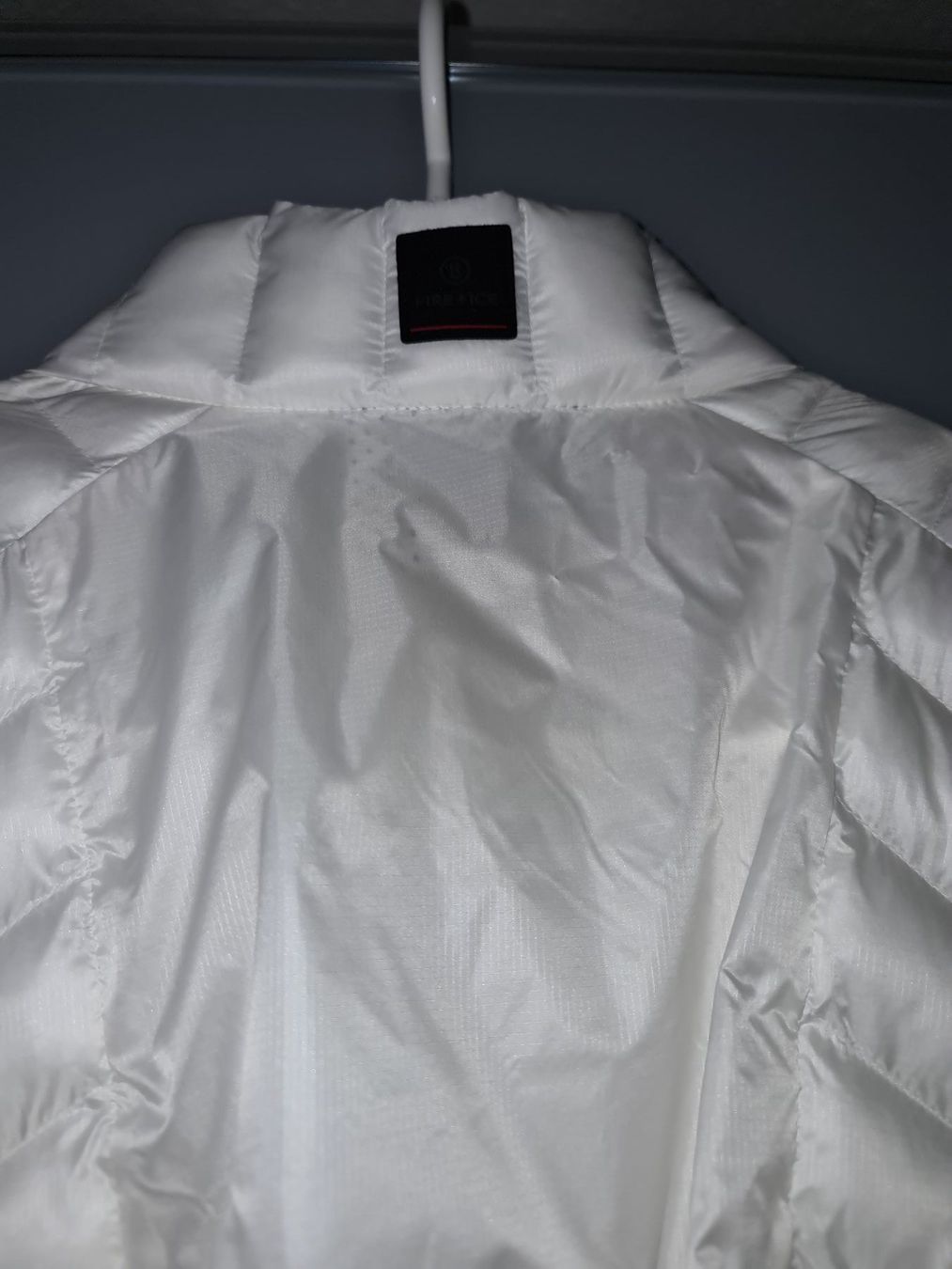 Bogner Giacche: Bogner daunjacke – Nuovo (secondo la descrizione) da Amriswil venduto da newschweiz 5