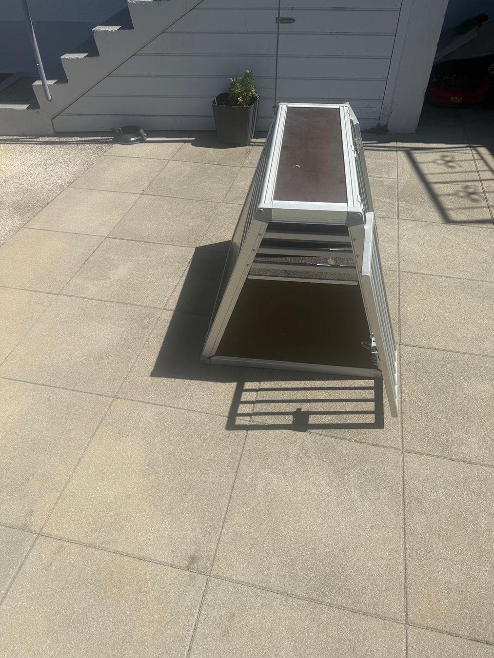 Gabbie, trasporto & Sicurezza: Hundebox Aluminium gute Zustand – Usato da Holderbank SO venduto da mon_dhy5 5