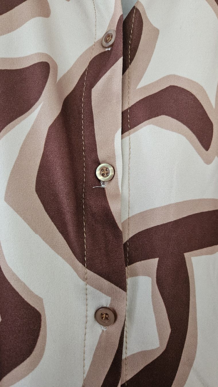 Chemisiers: Schöne beige Bluse mit Muster – D'occasion à Hettlingen par Leaena279 1