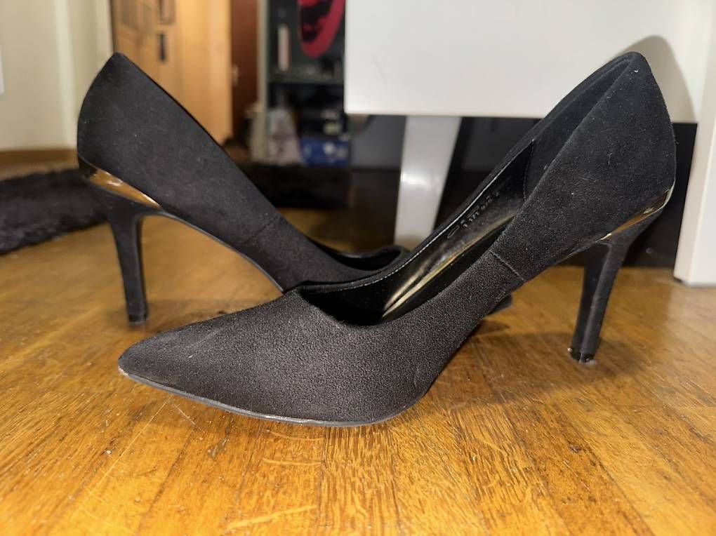 Chaussures femmes: Talon – D'occasion à Lausanne par ahm_9l9k