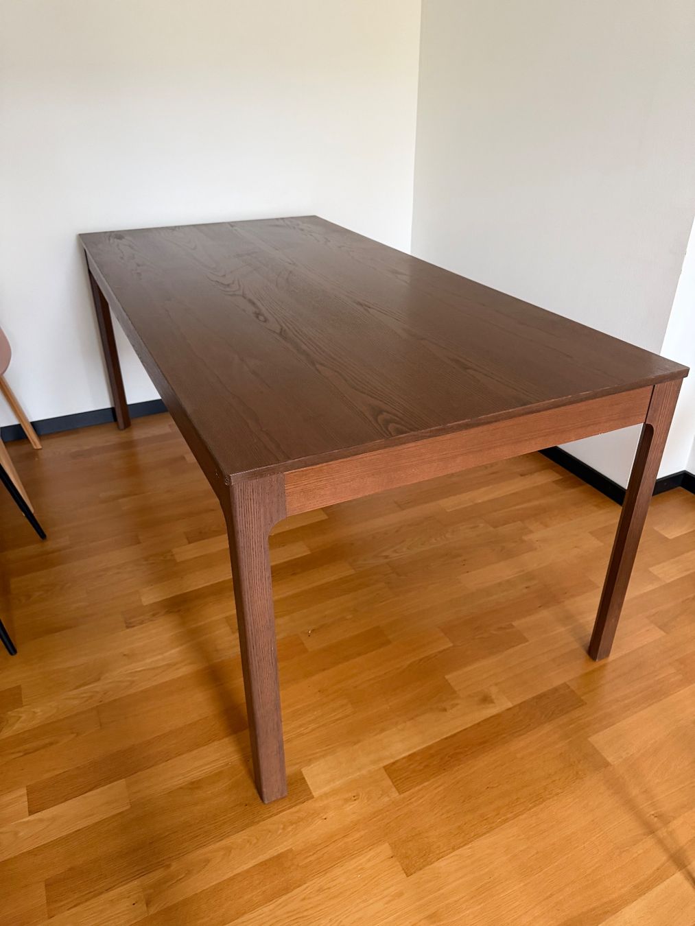 Tavoli: Grosser Esstisch in dunkelbraunem Holz – Usato da Zürich venduto da Sydney20011 5