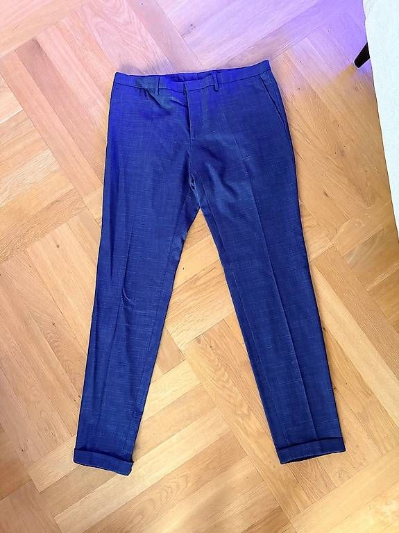 Hugo Boss Pantaloni: Anzugshose Hugo Boss – Usato da Zürich venduto da bamby19