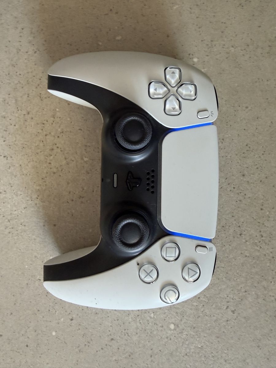 Sony Konsolen: PS5 inkl. Controller - defektes Disc Laufwerk – Gebraucht aus Frick von SpataChief 3