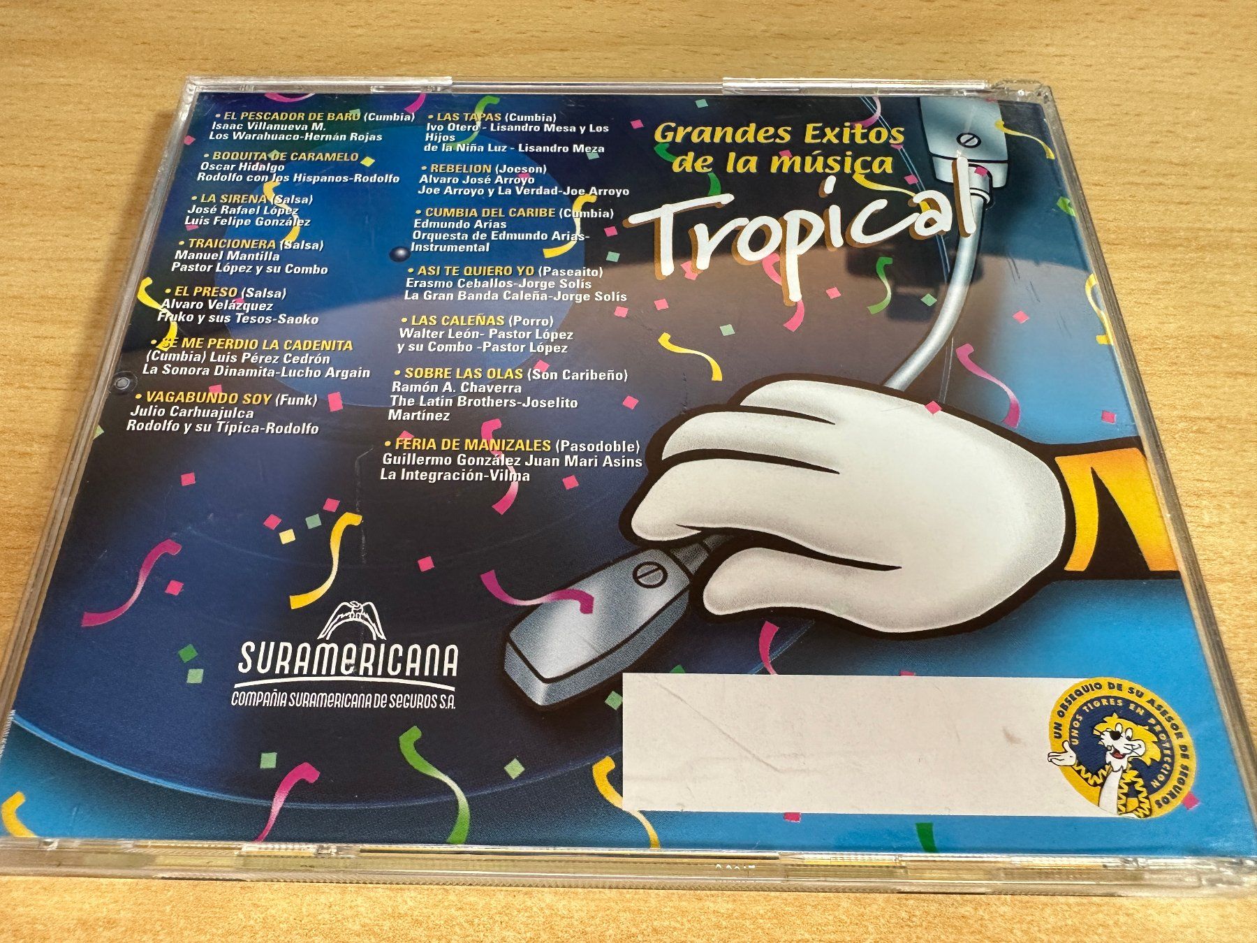 CDs: Y3 Tropical Grandes Exitos De La Musica – D'occasion à Rikon im Tösstal par Alpenmutz 1