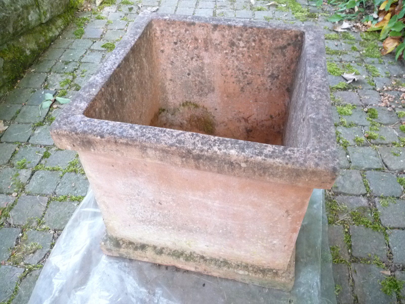 Blumentöpfe: Tontopf gross – Gebraucht aus Erlen von Kunifer 2
