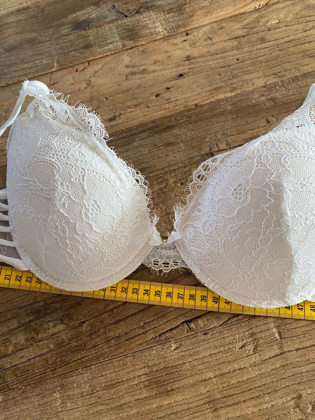 Altra biancheria intima: BH – Usato da Krattigen venduto da Landado 2