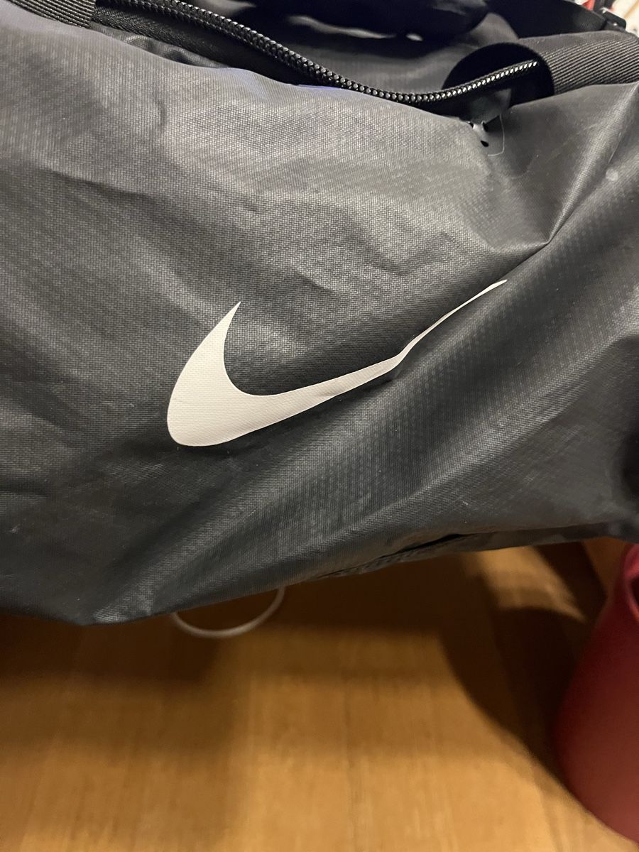 Nike Taschen: Sporttasche Nike – Gebraucht aus Brunnen von Duschi1 1