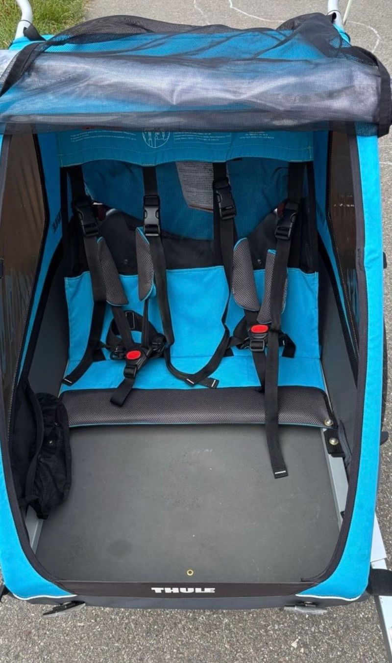 Thule Anhänger: Thule Kinderanhänger Coaster XT – Gebraucht aus Winterthur von Tech-Shop 1
