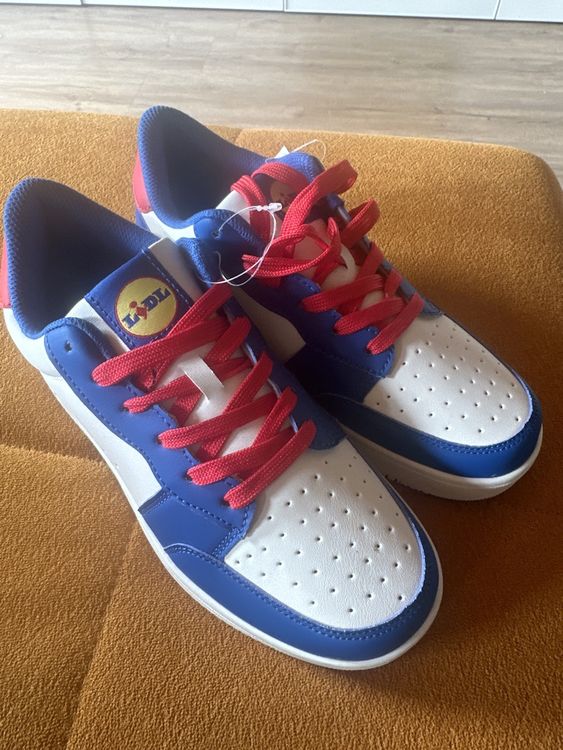 Lidl Chaussures hommes: Lidl Sneaker Gr. 38, Neu mit Etikett! – D'occasion à Frümsen par Katzen0