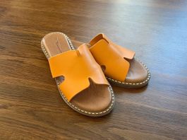 NEU: Leder Tamaris Sommer Pantoletten Leder Gr. 36