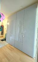 SCHRANK WIE NEU, GARANTIE, 4-türig, Glasstür hellgrau