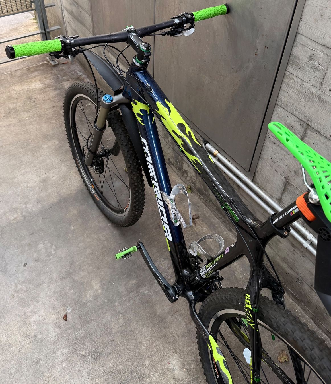 Merida Velos: Mountainbike Merida Carbon FLX - Limited Edition - 22" – Gebraucht aus Dietikon von gab_qz7y 3
