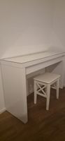 Ikea Malm Schminktisch mit Hocker und Spiegel