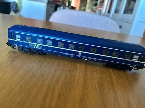 Märklin Modellini di ferrovie: Wagon Märklin voyageur  – Usato da Orbe venduto da car_8grw 6