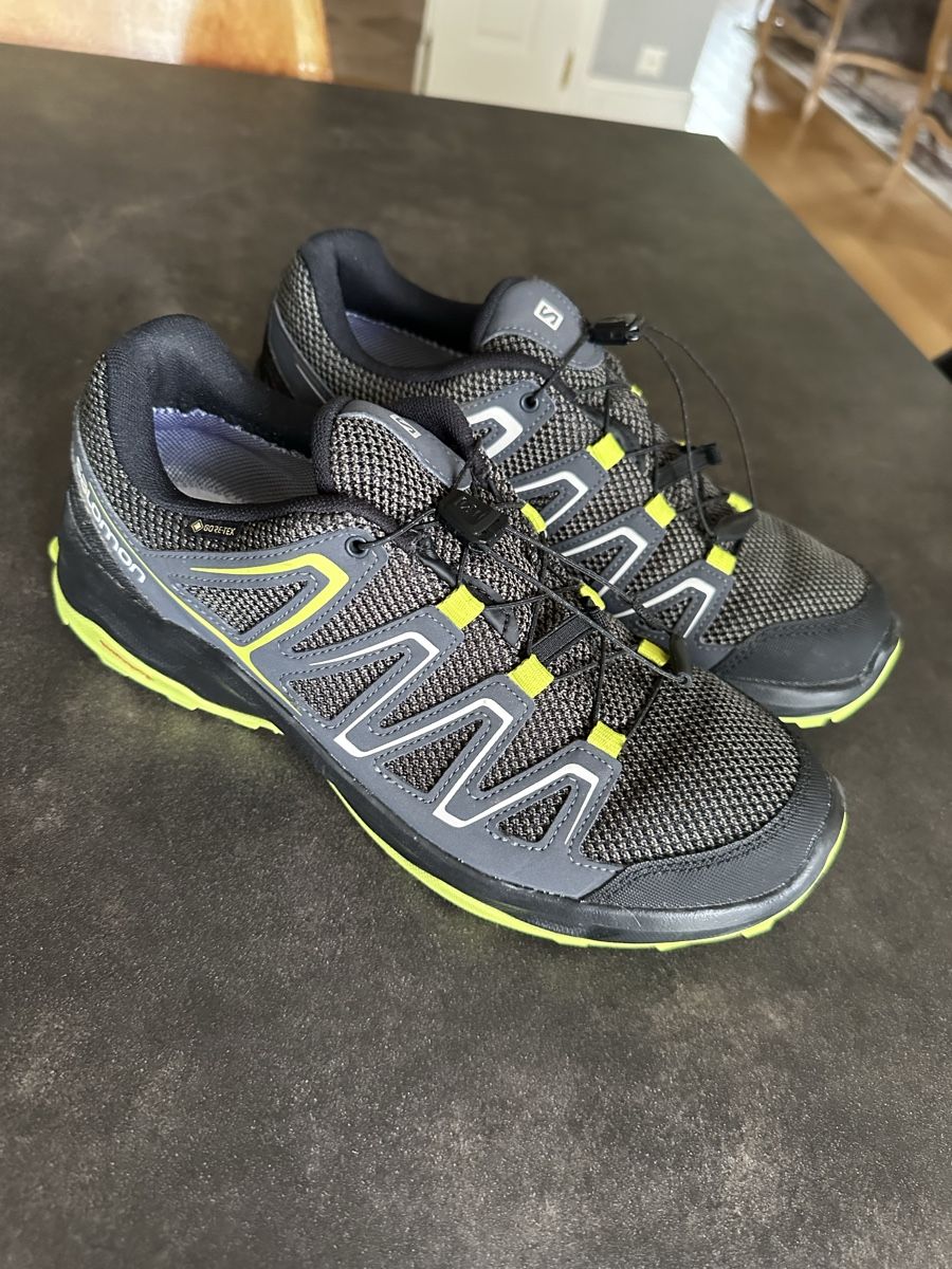 Herrenschuhe: Hiking shoes – Gebraucht aus Coppet von AlexandraAmmann
