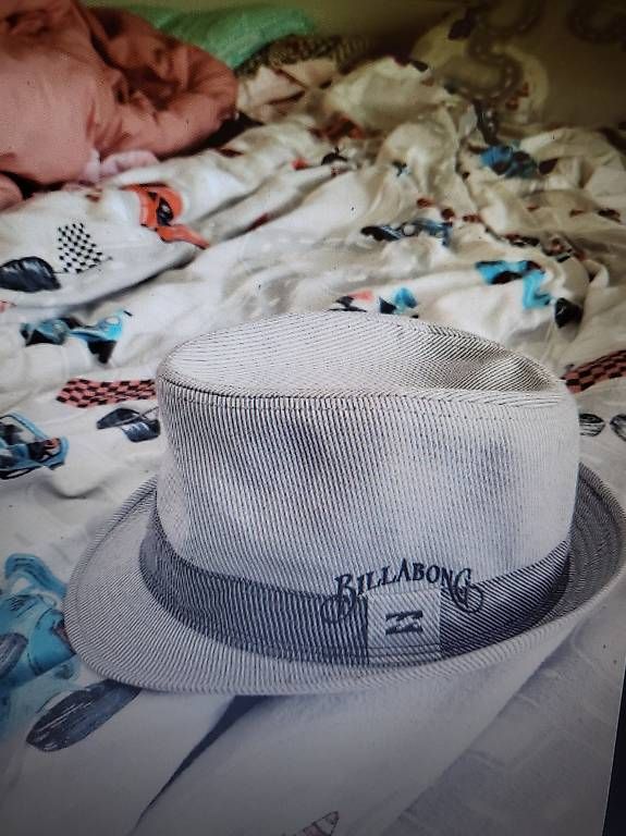 Chapeaux, bonnets & casquettes: Chapeau ete – D'occasion à Courtepin par geindre