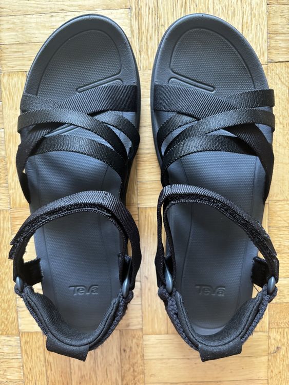 Sandales De Sport Teva Taille 12M – Bleu Et Noir – Occasion