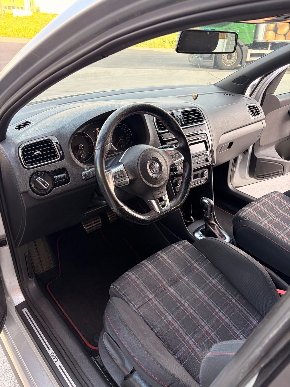 VW Automobili: VW Polo GTI Automat – Usato da Kerzers venduto da Beluluu 6