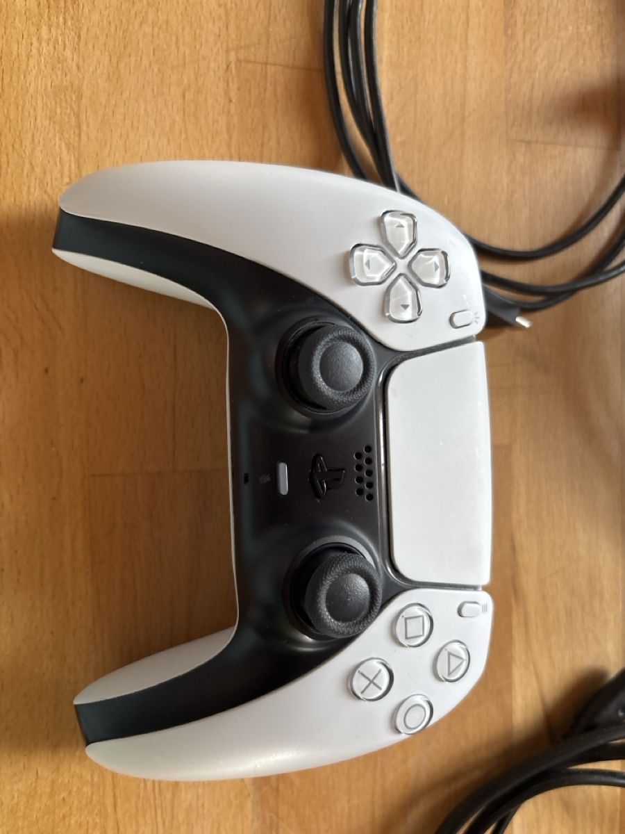 Sony Consoles: Ps 5 pro  – D'occasion à Wangen an der Aare par hansbooy 3