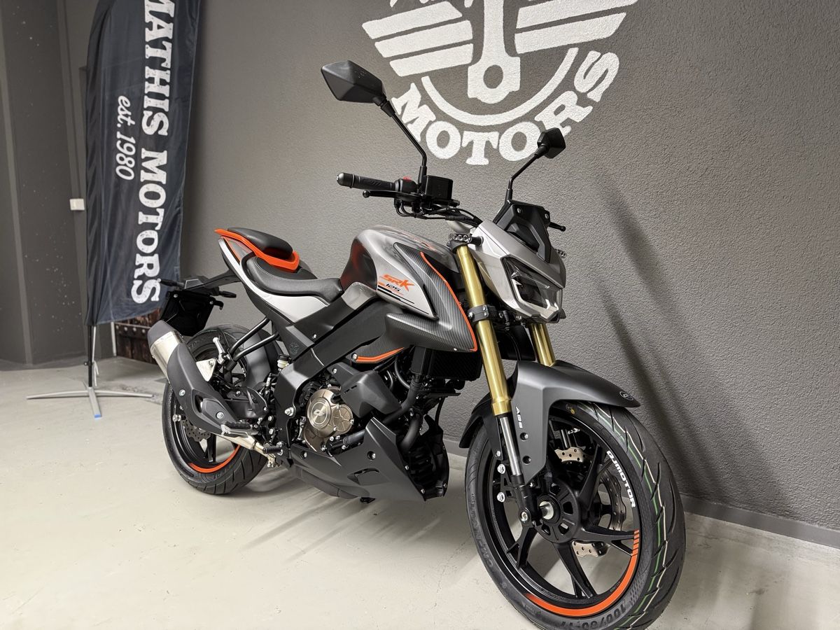 Strada: QJMOTOR SRK 125 S – Nuovo e nell'imballaggio originale da Pfungen venduto da RETRO_MOTORBIKES 7