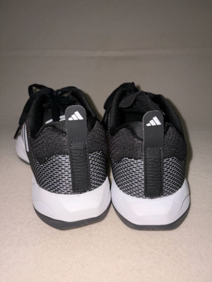 Adidas Herrenschuhe: Adidas Trainings Laufschuhe Gr. 40 2/3 – Neu (gemäss Beschreibung) aus Basel von vitaminka 1