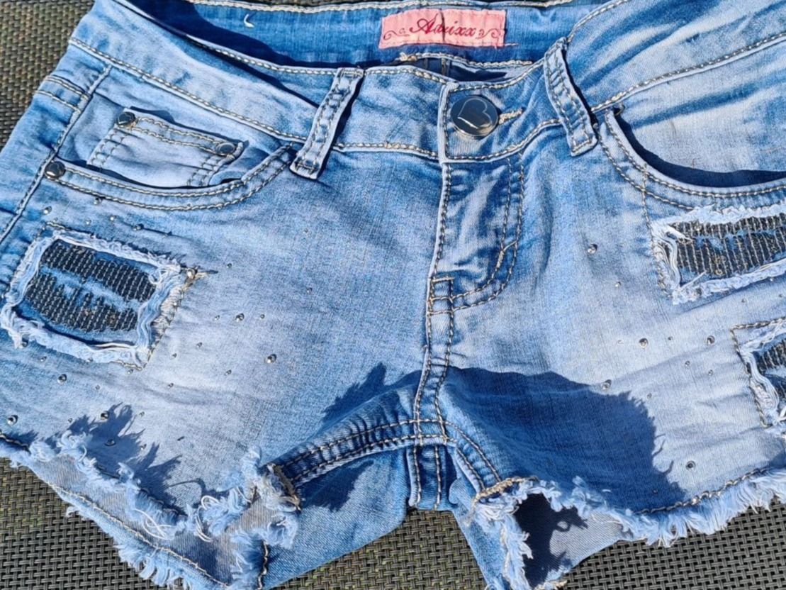 Jeans: Damen Jeans Shorts Größe XS – D'occasion à Amriswil par used2use