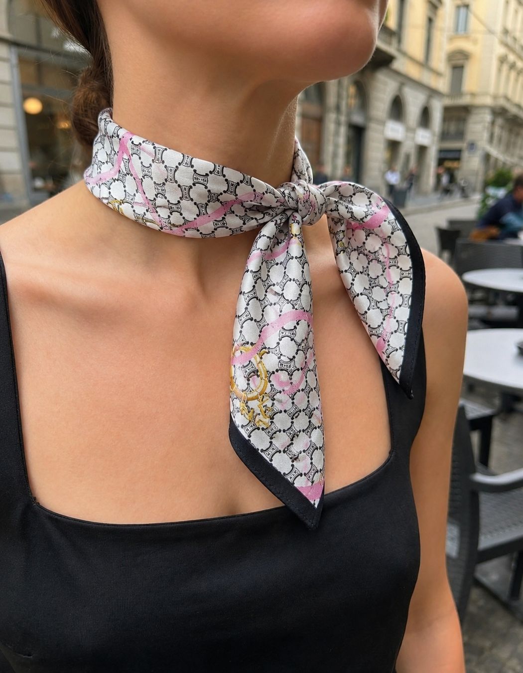 Celine Foulard & Sciarpe: Céline scarf 50 x 50 cm – Nuovo (secondo la descrizione) da Zürich venduto da LIMAR