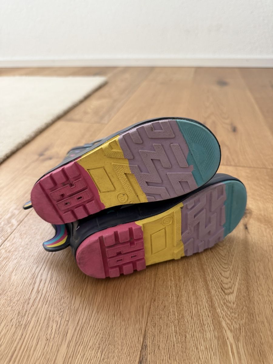 Scarpe per ragazzi: Kinder Gummistiefel Einhorn, Gr. 28 – Usato da Interlaken venduto da fbnscl 5