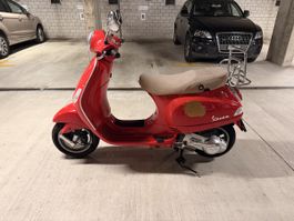 Vespa LX 125 – frisch ab MFK & Service – 16’230 km
