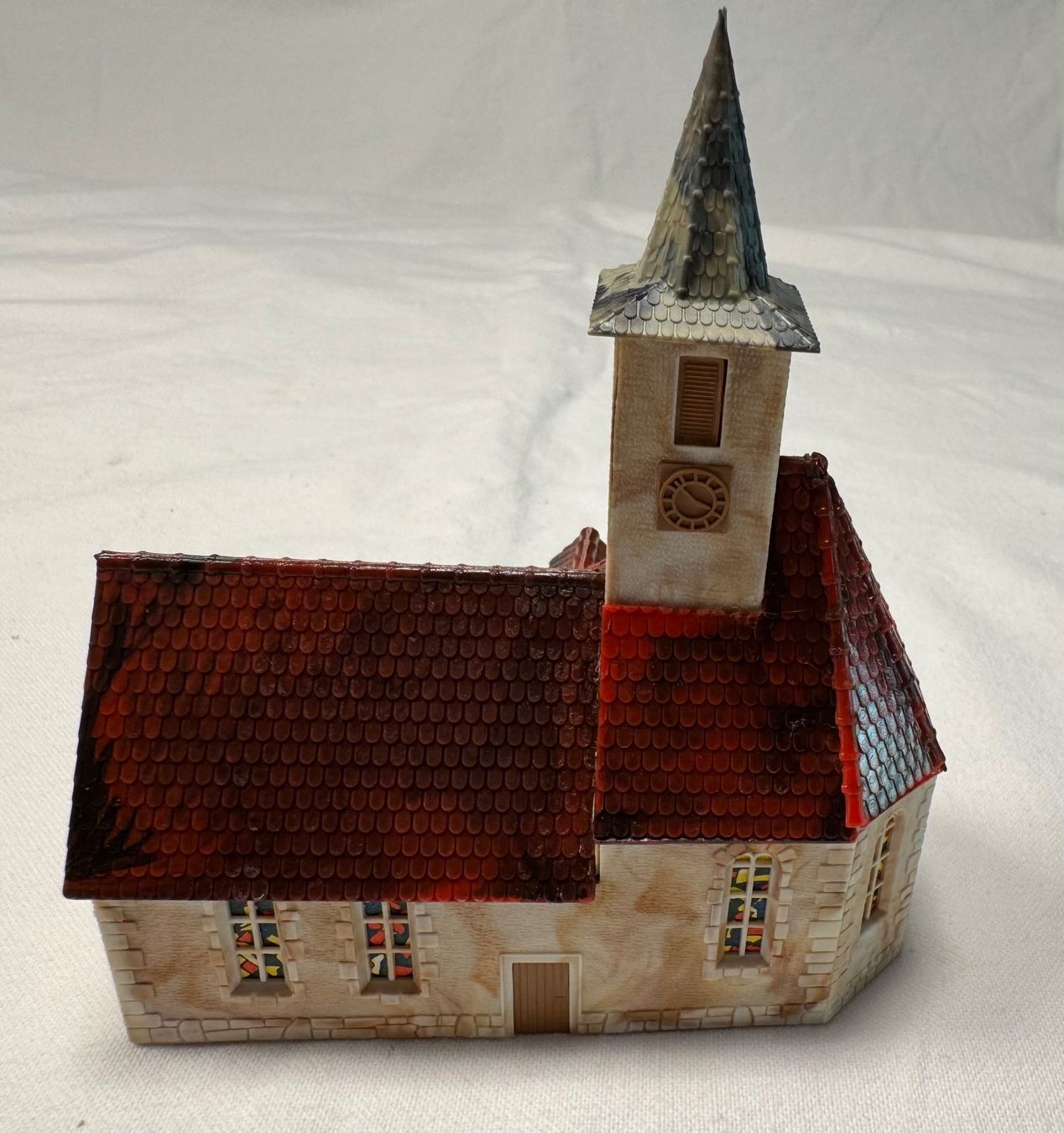 Modellini di ferrovie: Modelleisenbahn kleine Kirche mit rotem Dach – Usato da Wettingen venduto da 1coni1 1
