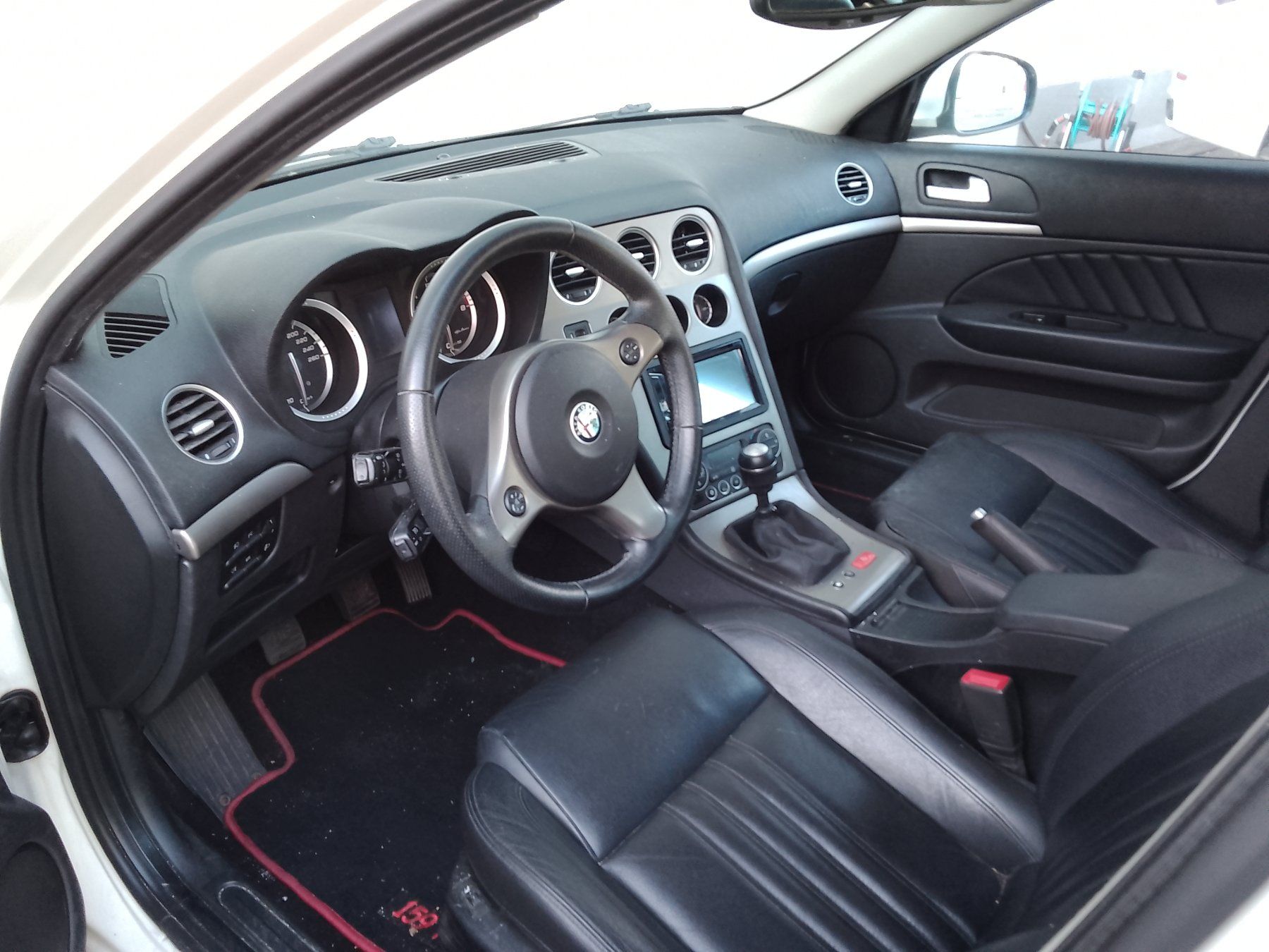 Alfa Romeo Automobili: Alfa Romeo 159 Kombi - defekt – Difettoso da Luzern venduto da Salefactory 5