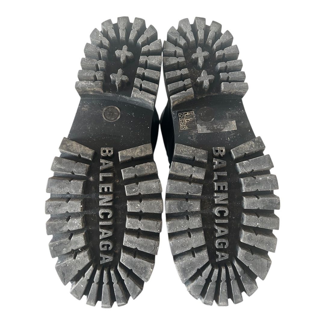 Balenciaga Scarpe da uomo: balenciaga leather strike boots – Usato da Kilchberg ZH venduto da meow26370 3