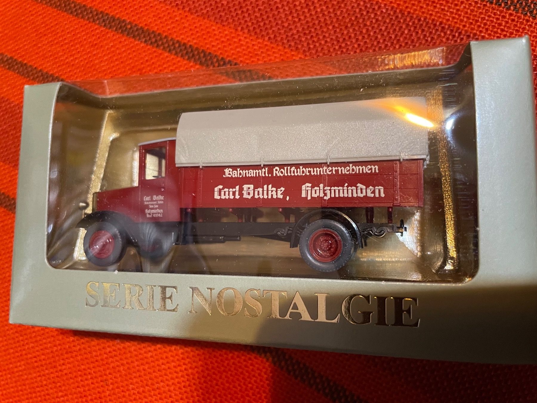 Roskopf Modellini d'auto: RoskopF 1012 1:87 Nostalgie Neu – Nuovo e nell'imballaggio originale da Wohlen AG venduto da NincoA-Z