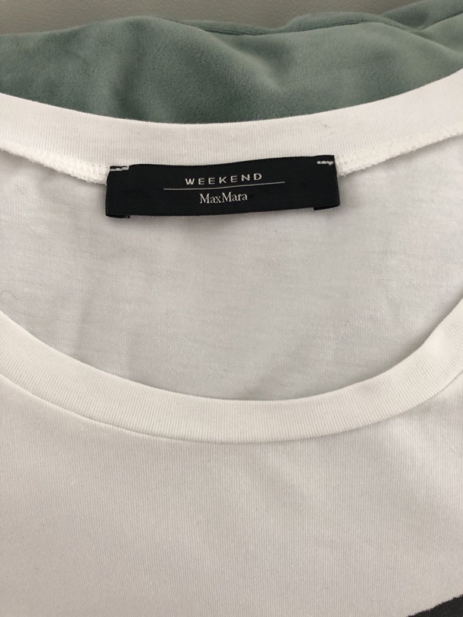 Max Mara T-shirts: T-Shirt von MaxMara – D'occasion à Bettwiesen par cofrarium 1