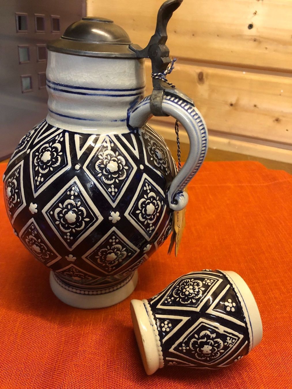Caraffe: Wasserkrug  mit zindeckel und becher – Nuovo (secondo la descrizione) da Frauenfeld venduto da Waldtaube53 1