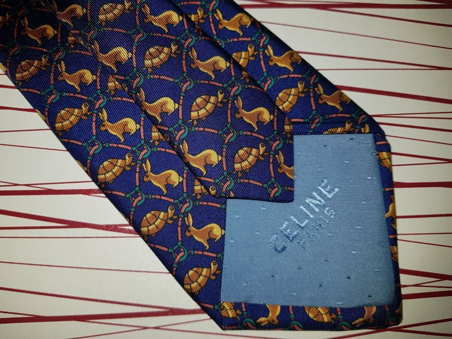 Celine Cravatte: CELINE Cravate en soie / Seiden Krawatte – Usato da Cossonay-ville venduto da Super-Price-Quality 5