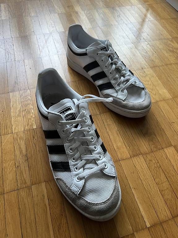 Adidas Scarpe da uomo: Adidas Sneakers Gr 40.5 – Usato da Zürich venduto da SEri_5H