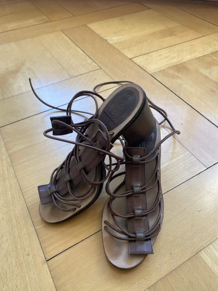 Sergio Rossi Damenschuhe: Sergio Rossi Sandalen Gr. 38, Leder – Gebraucht aus Zürich von BarbaraSxh 1