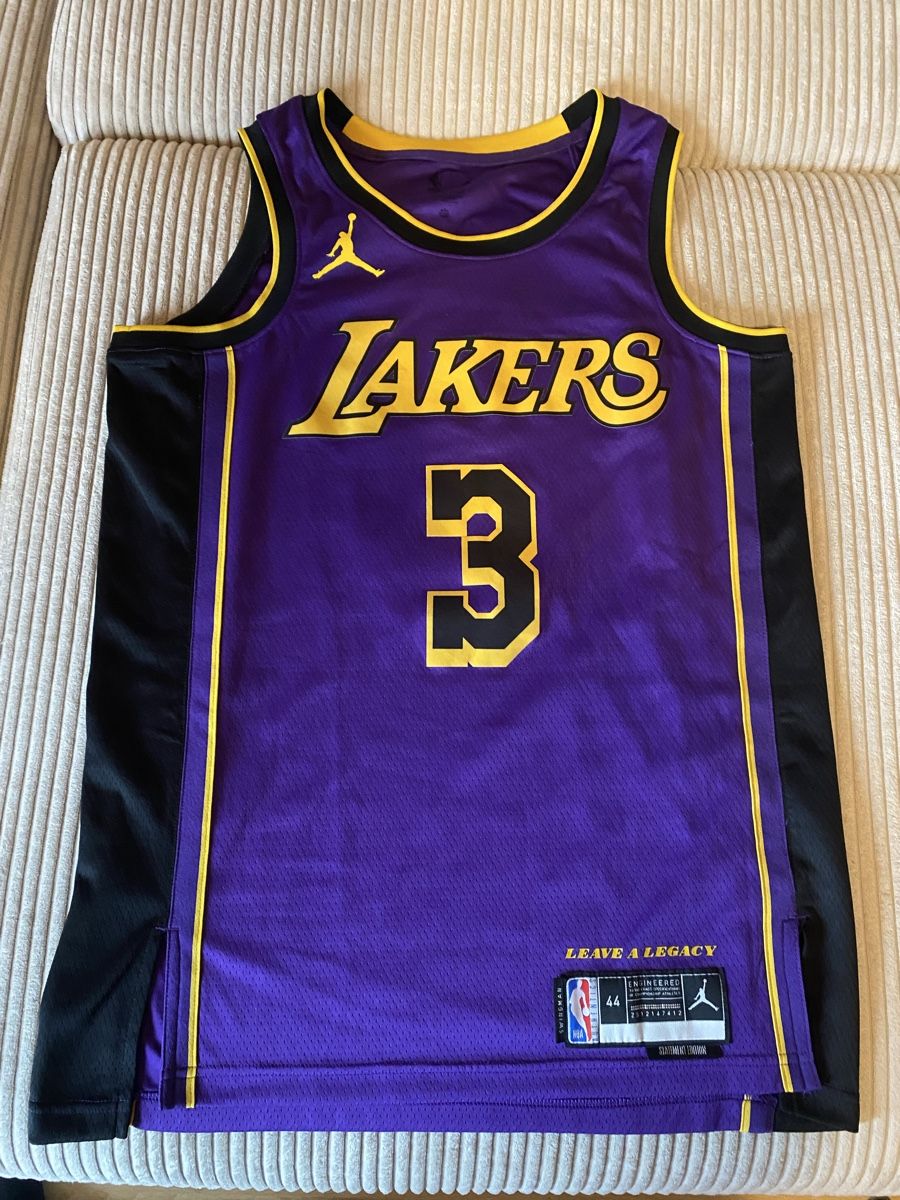 Jordan Leibchen & Hosen: Maillot Lakers Davis #3 Jordan Statement Edition Taille M – Gebraucht aus Gland von Fanfan479