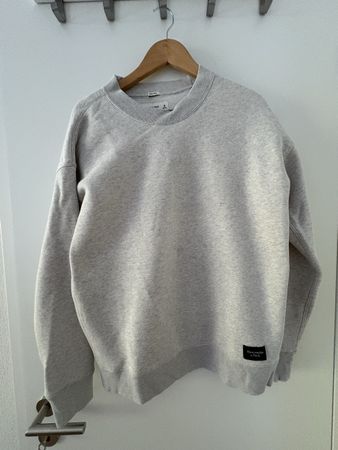 Abercrombie & Fitch Men's Relaxed Sweatshirt - Size M