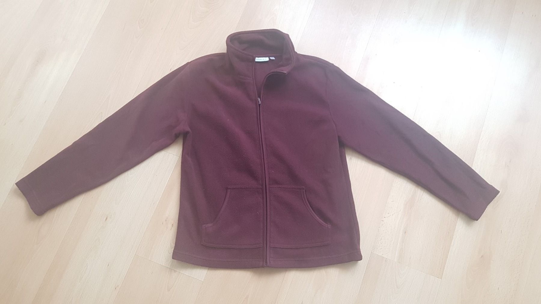 Jacken: Fleecejacke Gr.M – Gebraucht aus Schöfflisdorf von CrRG21