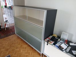 Wohnzimmermöbel, Kommode