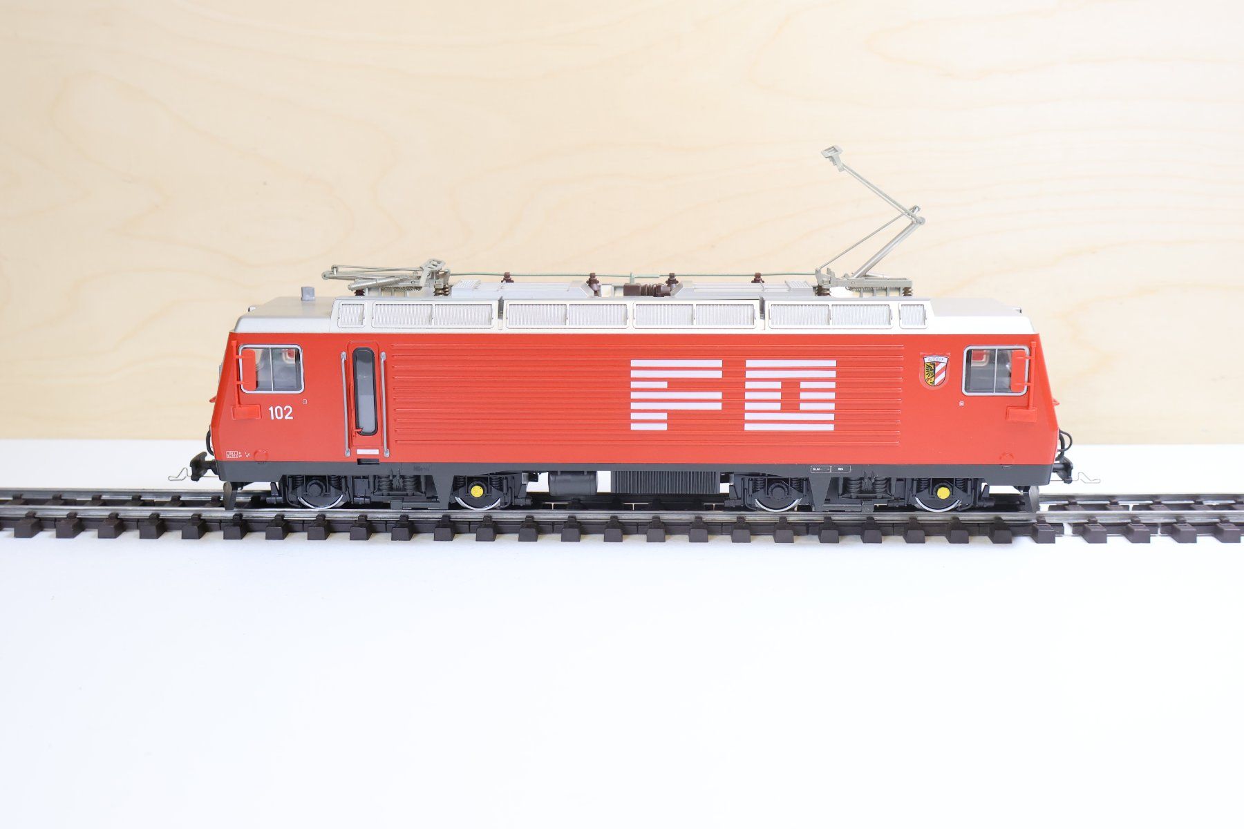 Fama Trains électriques: FAMA Alpenbahn FO Zahnrad E-Lok - 0m – D'occasion à Winterthur par Monstera 2