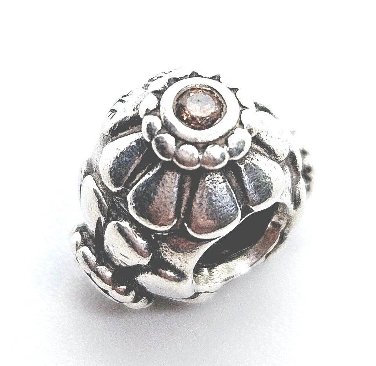 Pandora Ciondoli: Original Pandora Charm Bead – Nuovo e nell'imballaggio originale da Rüfenacht BE venduto da Milena_1 6