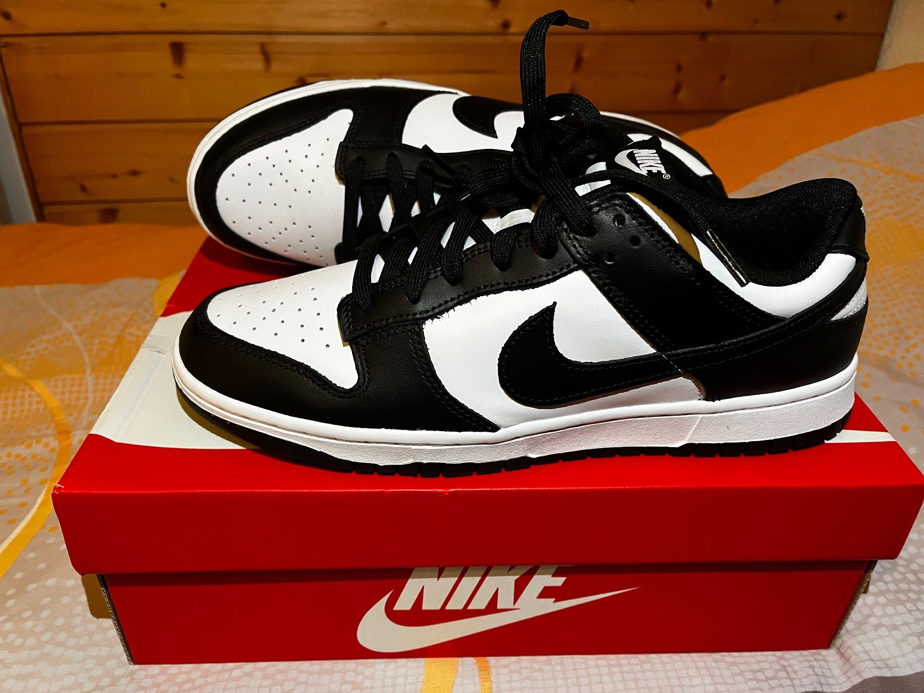 Nike Herrenschuhe: Nike Dunk Low Retro – Neu und originalverpackt aus Rorschach von Amin_1 2