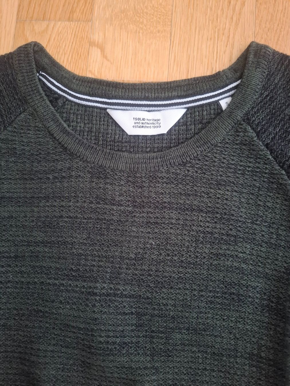 Pullover & Sweatshirts: Isolio Herren Pullover in Dunkelgrün grau, Grösse S - Herbst – Gebraucht aus Romanshorn von lichtmond2022 1