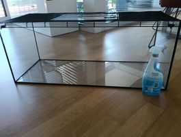 Glass Terrarium/Tier stall 