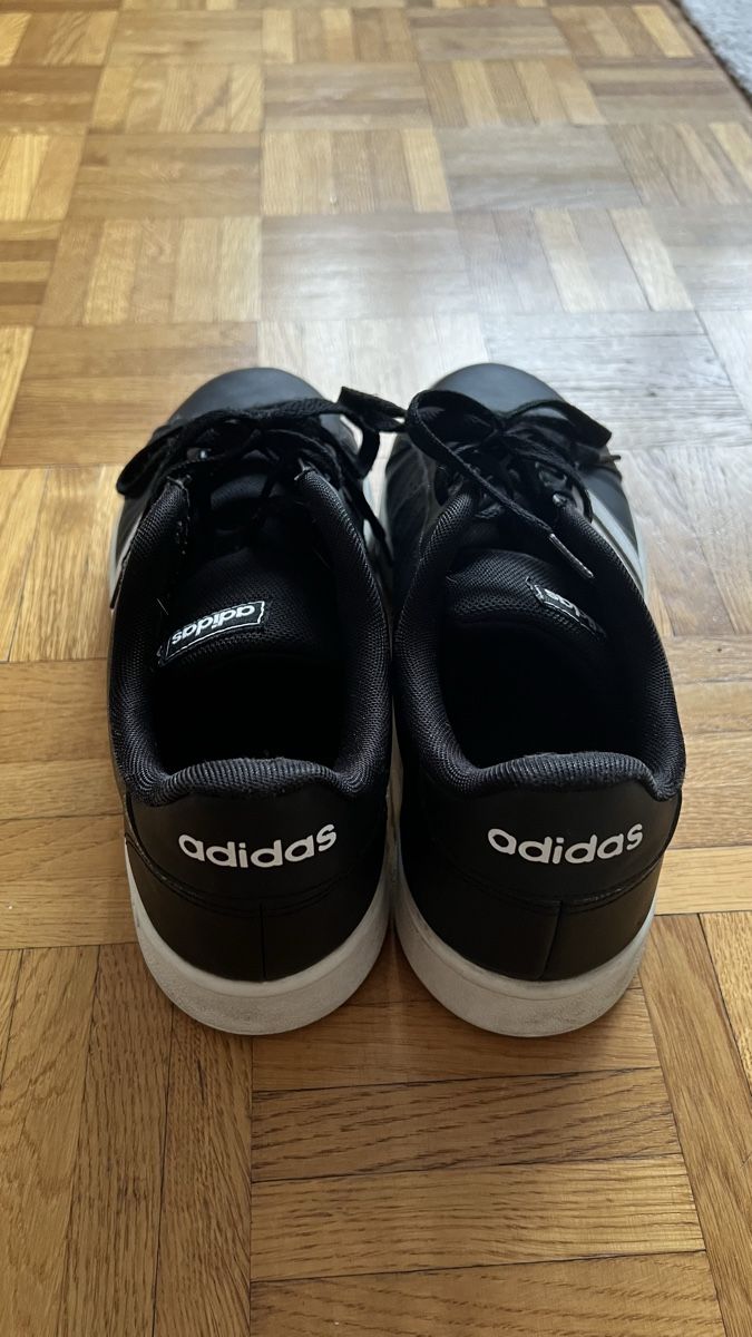 Adidas Scarpe da uomo: Adidas Grand Court Base – Usato da Grand-Lancy venduto da mar_z7dy 1